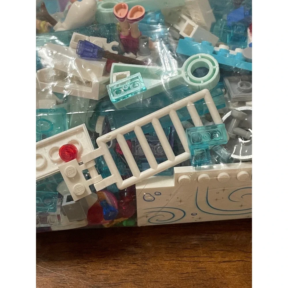 Lego Lot Gallon Ziplock Bag of Lego Parts and Pieces Disney Frozen Theme - Picture 8 of 8